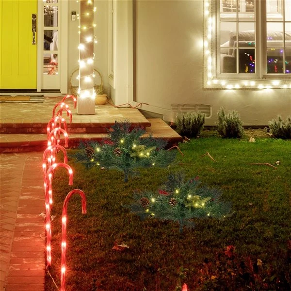Sapin De Noël Artificiel Vert Sur Pieds Avec 24 Lumières DEL Par HomCom De 1,5 Pi, 2 Pièces 2 Sapin De Noël Artificiel Vert Sur Pieds Avec 24 Lumières DEL Par HomCom De 1,5 Pi, 2 Pièces – Image 2