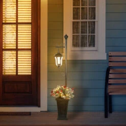 Lampadaire Illuminé De 5 Pi Avec Verdure Festive Par Holiday Living -Décoration De Noël 50175134d L